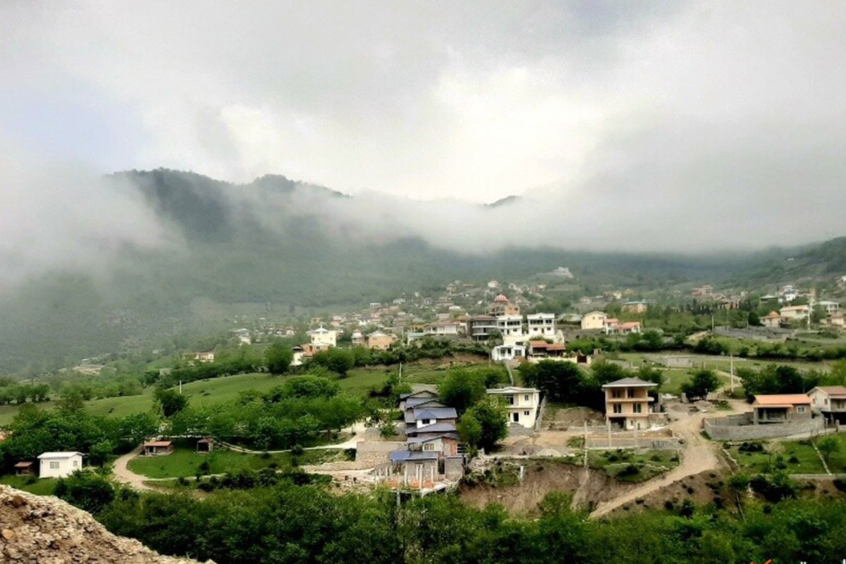 تاثیر گردشگری بر قیمت ویلا در نور و چمستان